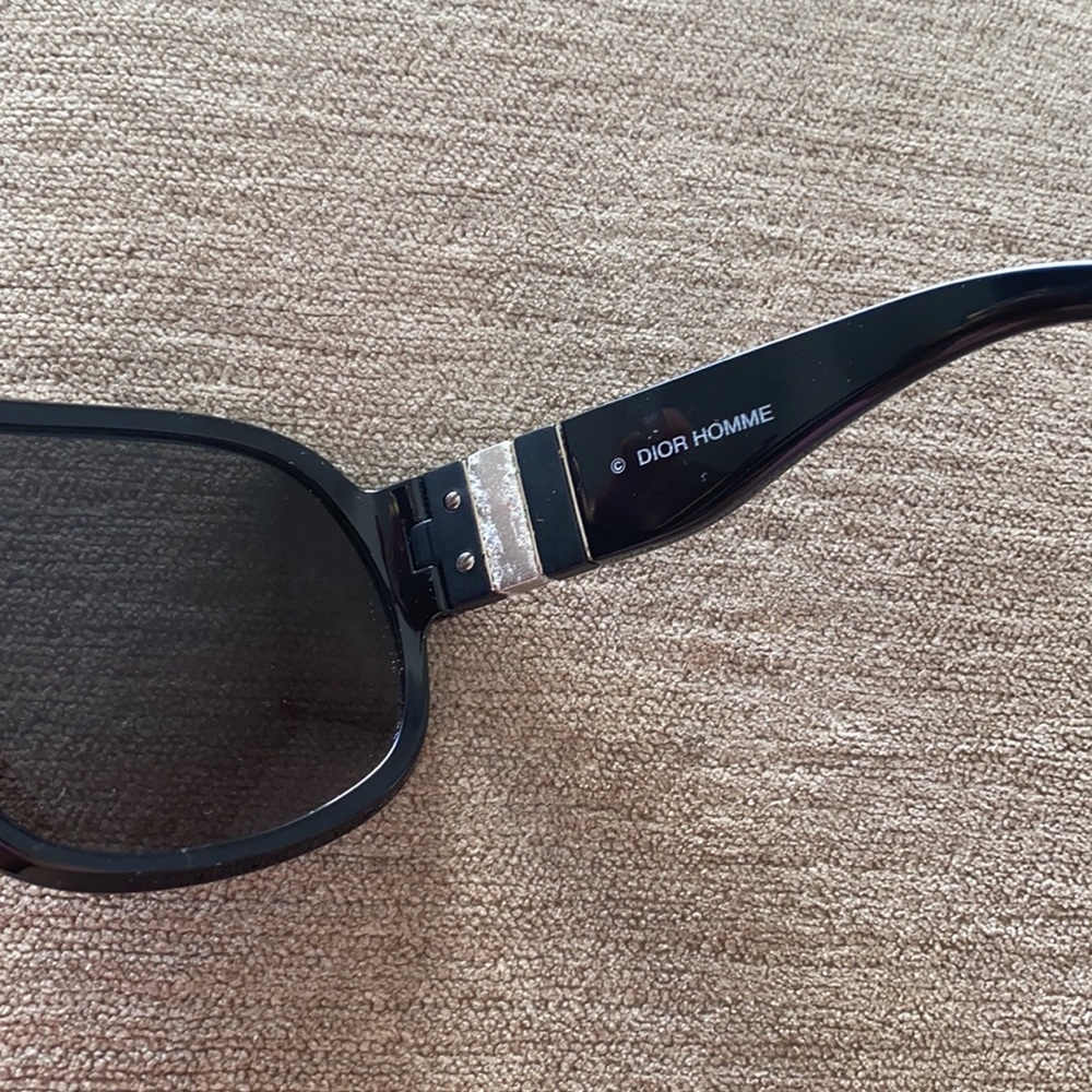 Christian Dior sunglasses - Picture 3 of 9